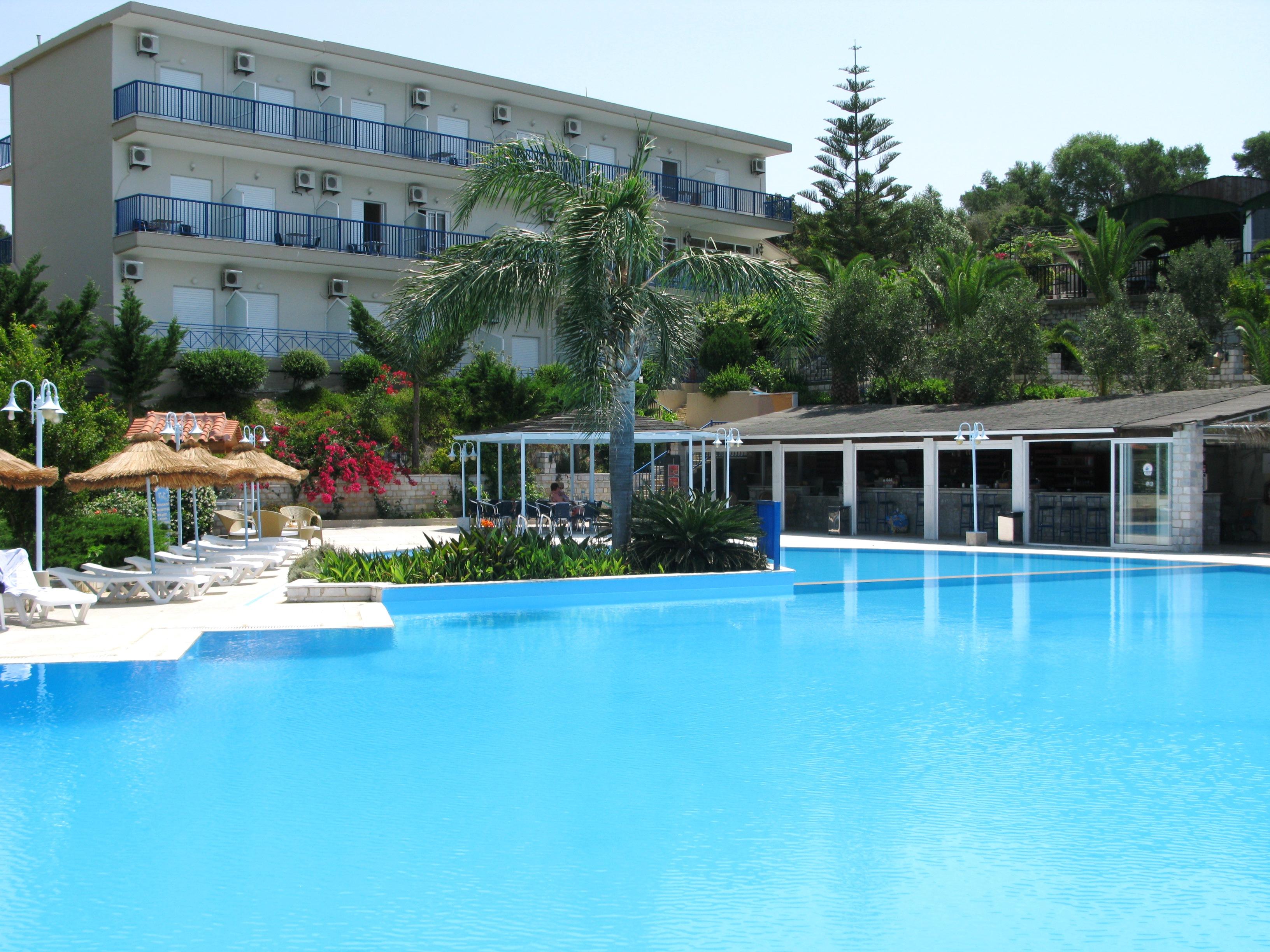Hotel Golden Sun Finikounta Esterno foto