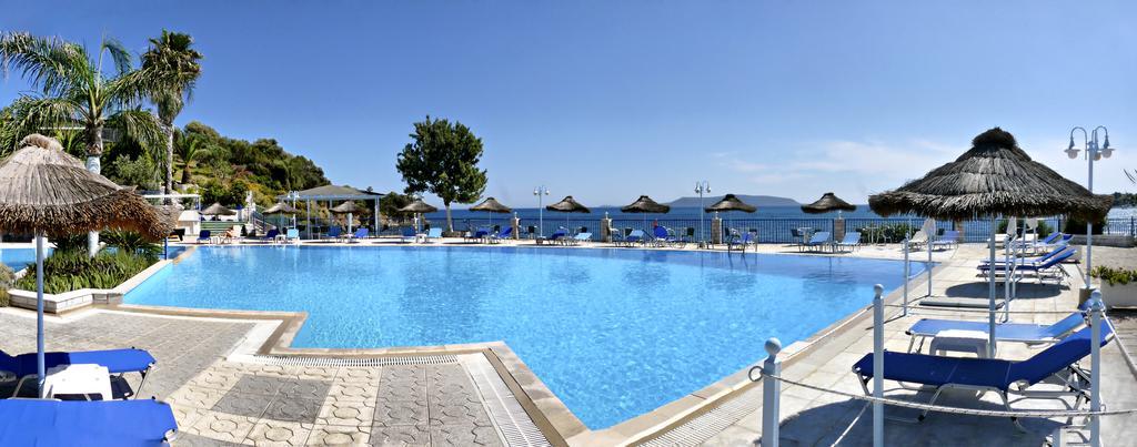 Hotel Golden Sun Finikounta Esterno foto