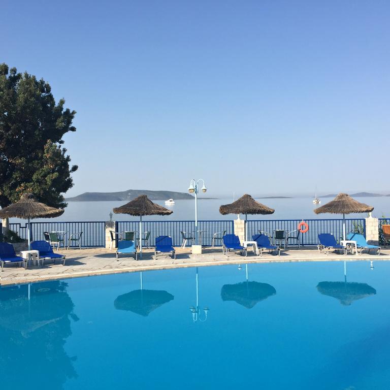 Hotel Golden Sun Finikounta Esterno foto